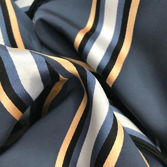 Vintage ESCADA SPORT 16 Oversized silky grey & gold striped  blouse Size EU 46 - Picture 12 of 16